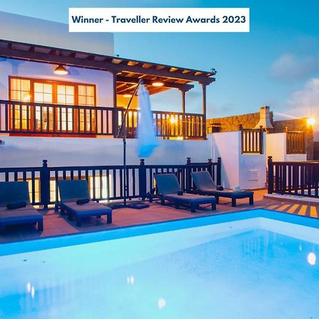 Villa Vista Reina - Luxury 6 Bedroom - Heated Pool- Views - Pool Table - Vista Lobos - Playa Blanca Экстерьер фото