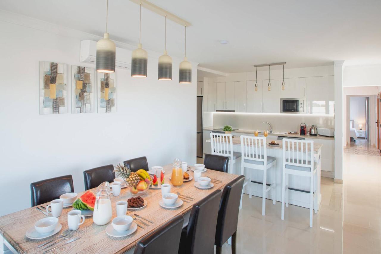 Villa Vista Reina - Luxury 6 Bedroom - Heated Pool- Views - Pool Table - Vista Lobos - Playa Blanca Экстерьер фото